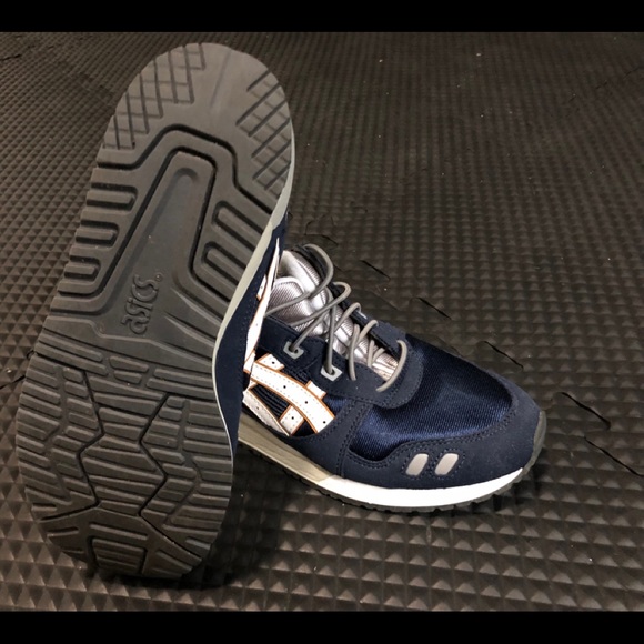 AsicsGelLyteIII